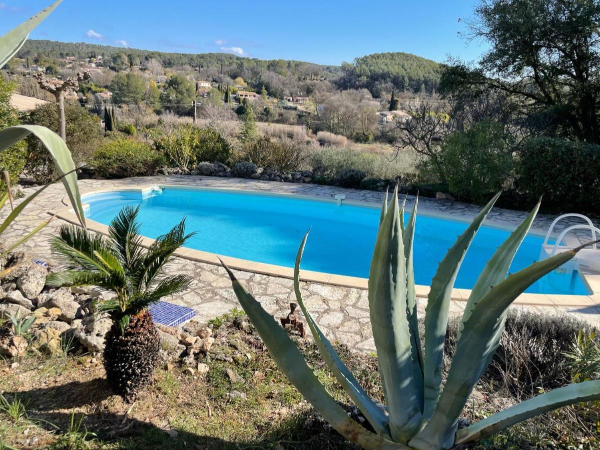 La Parenthese Du Var - Gite Avec Grande Terrasse Vue Sur Piscine Saint-Antonin-du-Var Buitenkant foto